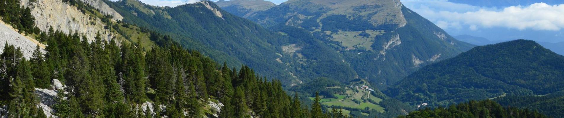Breathtaking view of Chichilianne mountains in Auvergne-Rhône-Alpes, France.