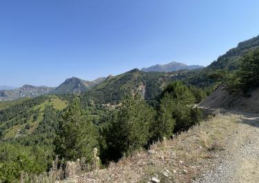 Offroad Albanien Durch die Munella Berge