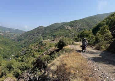 Offroad Albanien Zwischen Peshkopia und Burrel 